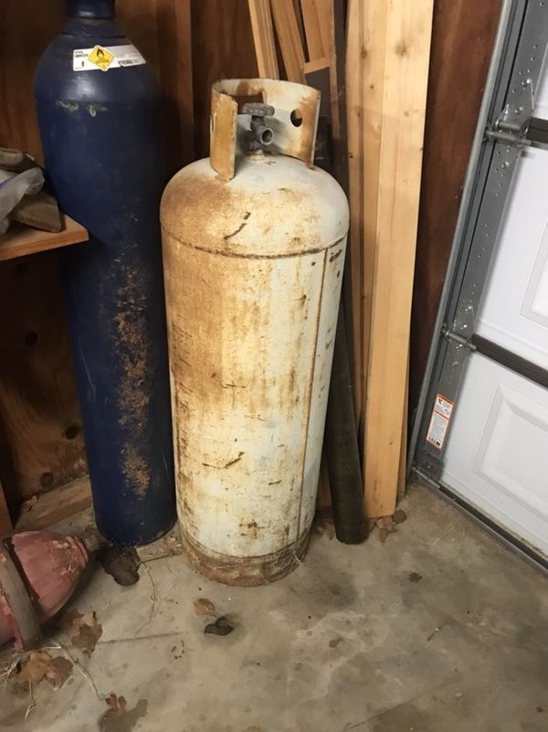 100 gallon propane tank for Sale in Choctaw, OK OfferUp