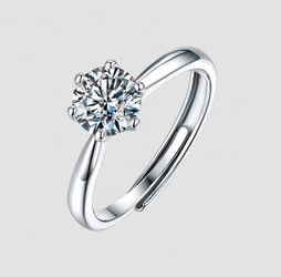 1 Carat Moissanite Solitaire Engagement Ring