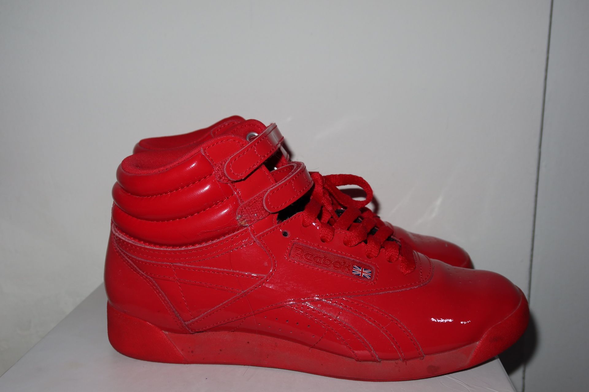 Reebok Freestyle Women’s Sneakers