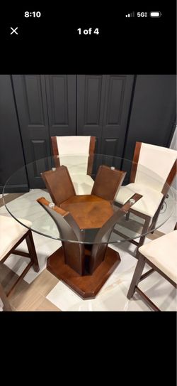 Dining room table with four chairs