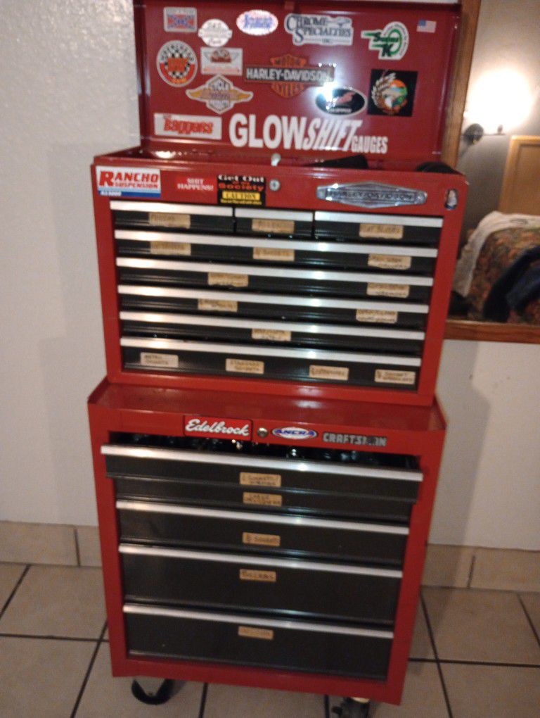 13 Drawer Craftsman Rolling Two Chest Filled With Craftsman Tools