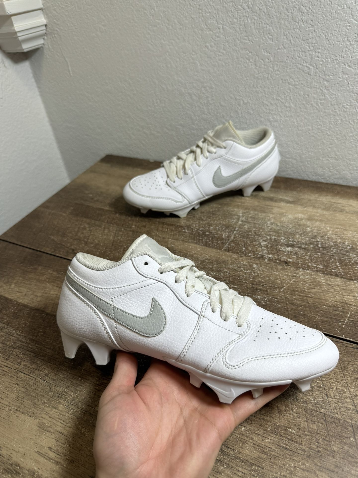 Nike Air Jordan 1 Low TD Football Cleats White-Grey Fog FJ6245-101 Size 7.5