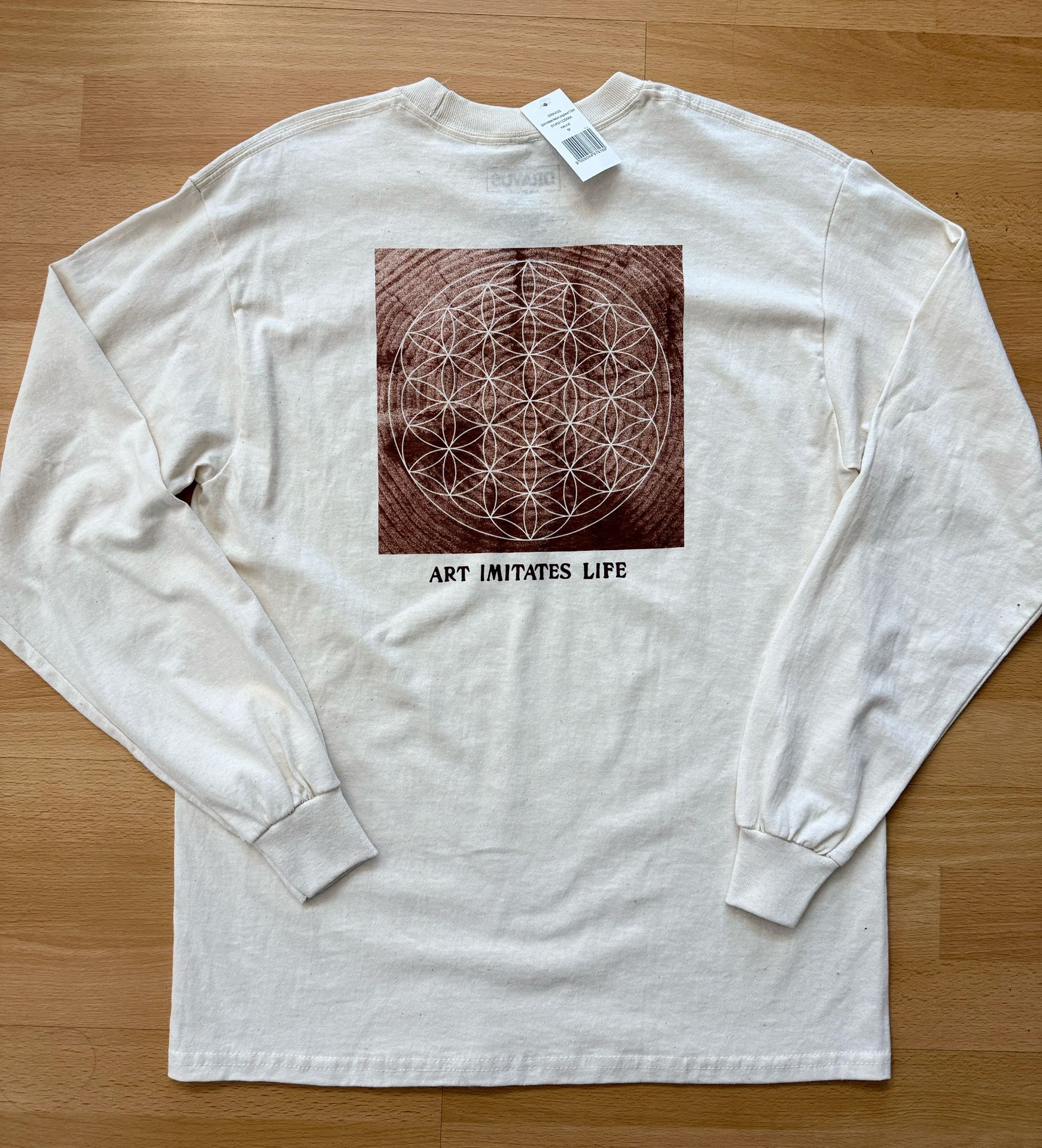 NWT New Men M Zumiez Dravus Art Imitates life Geometric T-shirt Tee Sweatshirt