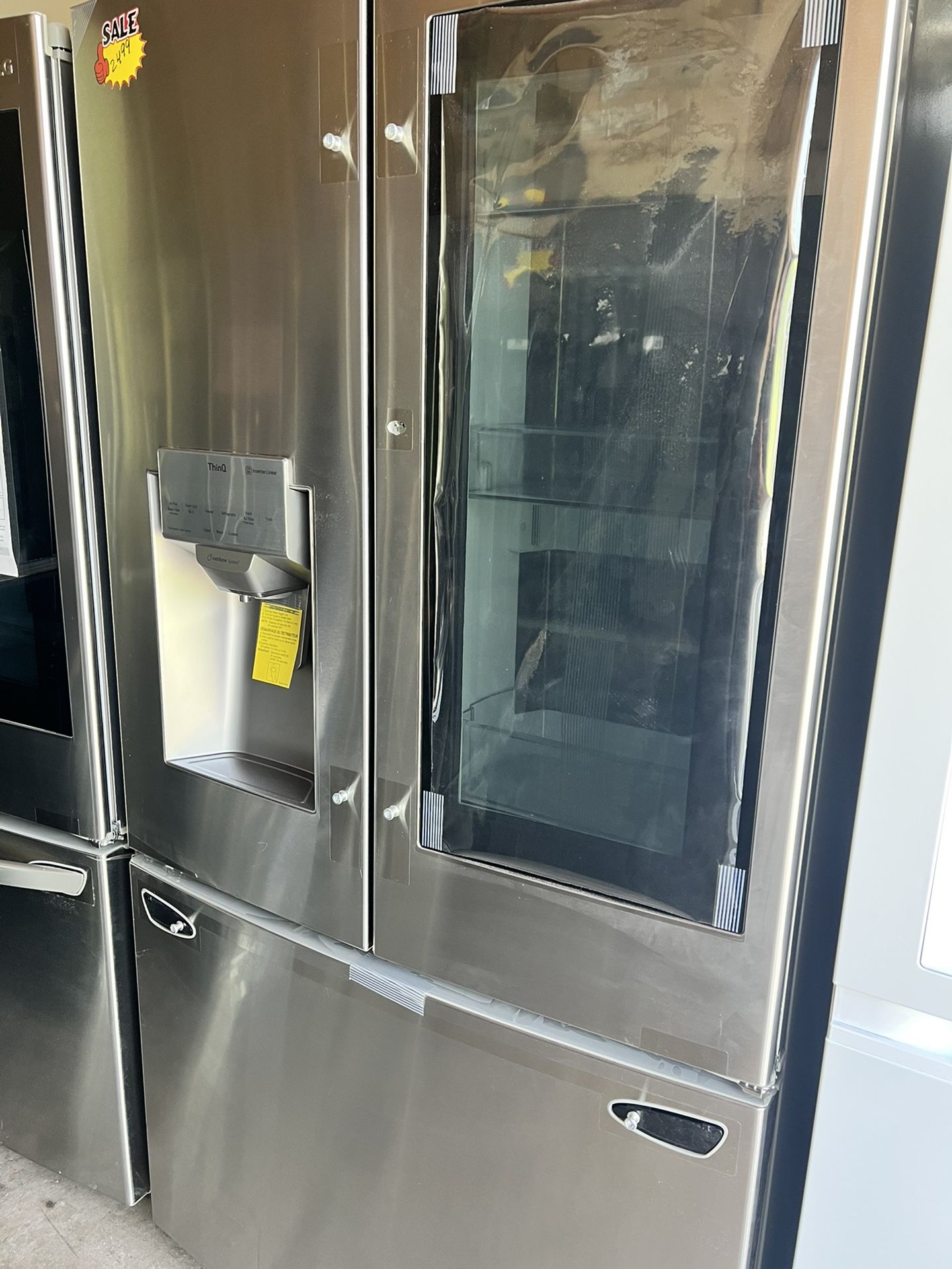 Refrigerator Lg Steeinle Stee $36x69. $ 2199’00