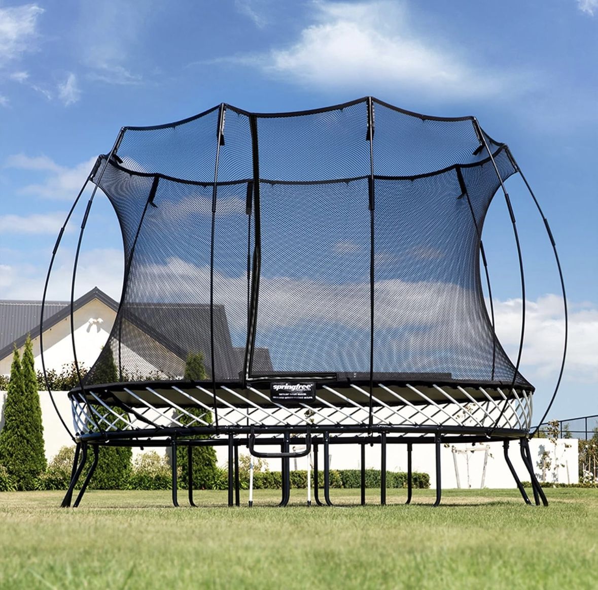 Springfree Large Oval Trampoline