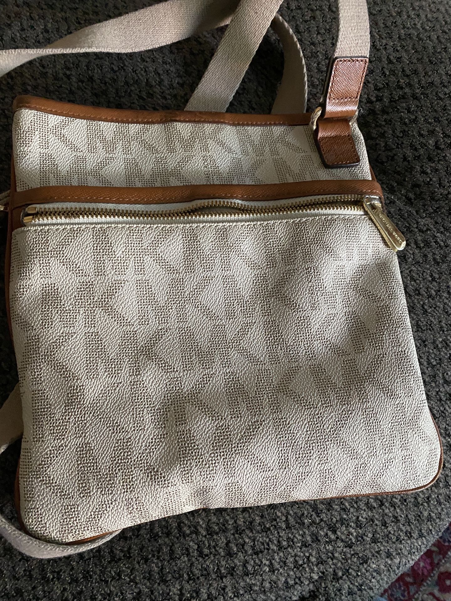 Michael Kors Crossbody - Logo Messenger Bag printed with MK iconic initials