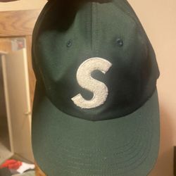 Supreme Hat Brand New