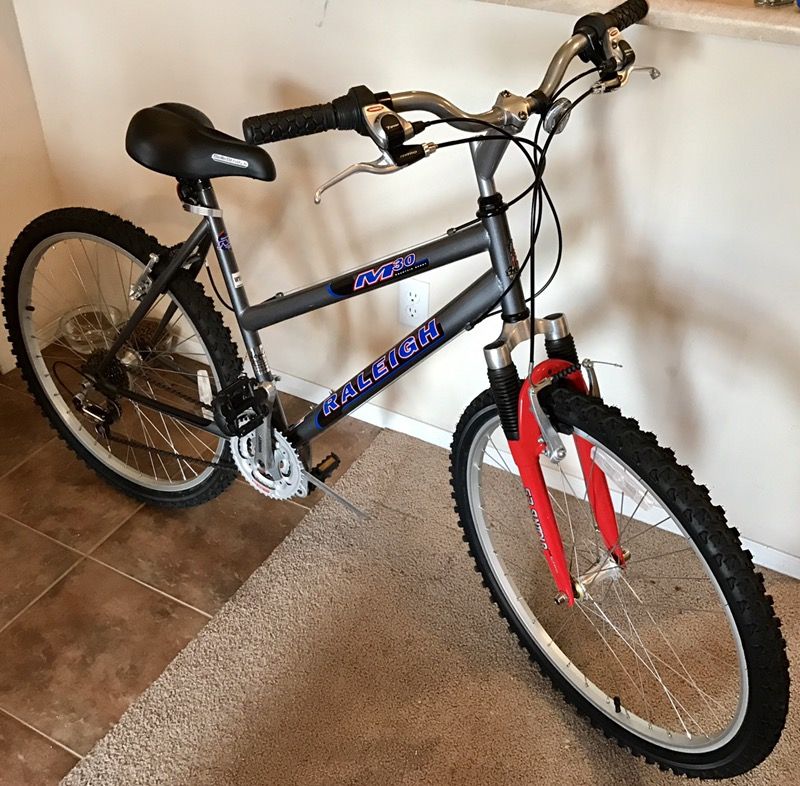 Raleigh m30 2025 mountain bike