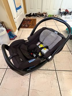 Graco SnugRide Snugfit 35 Rear-Facing Car Seat