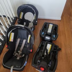 2 Graco Infant Car Seats – Gently Used