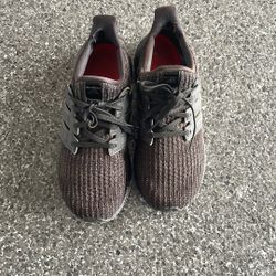 Adidas Boost Women Size 8