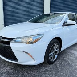 Toyota Camry 2016