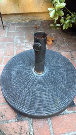 50 pound umbrella stand