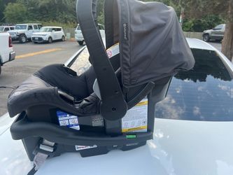 Baby Trend Infant Car Seatby