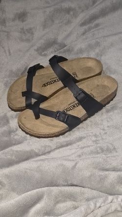 BIRKENSTOCK 