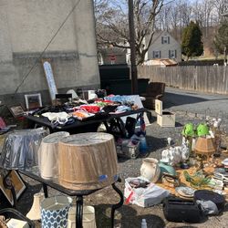 Yard Sale 