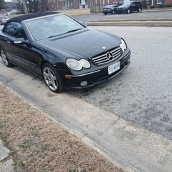 2005 Mercedes-Benz CLK-Class