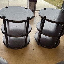 Center Round Wood Tables 