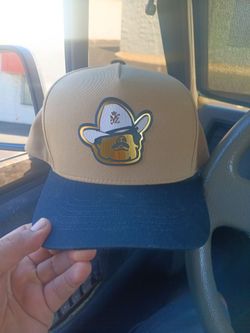 2 Gorras Belicosas
