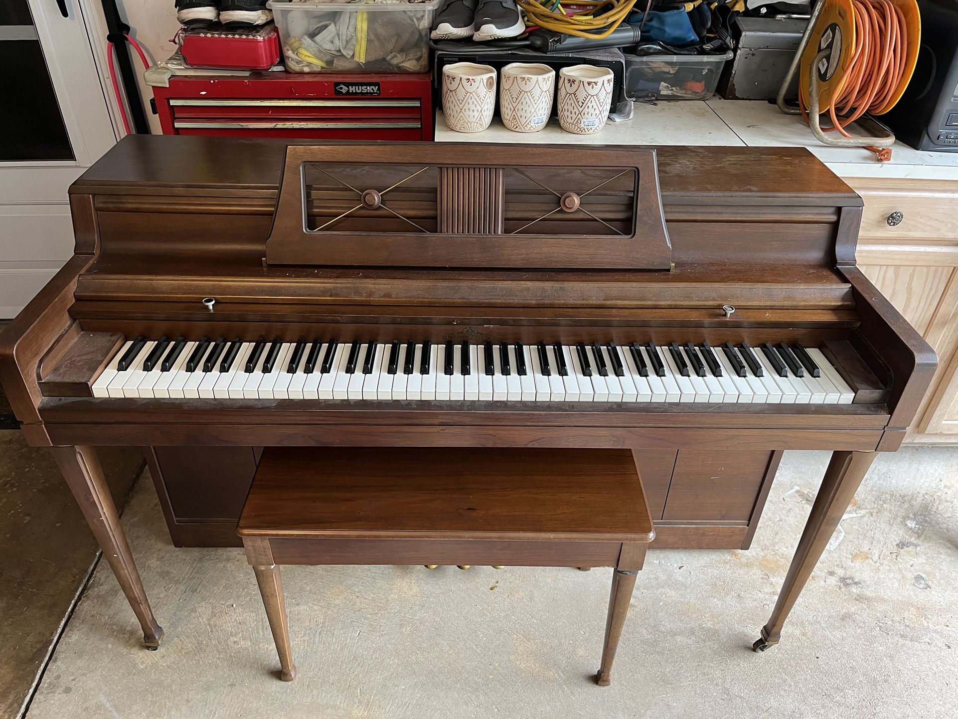 FREE - Wurlitzer F-020 Spinet Piano