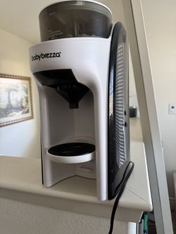 Baby Brezza Formula Pro