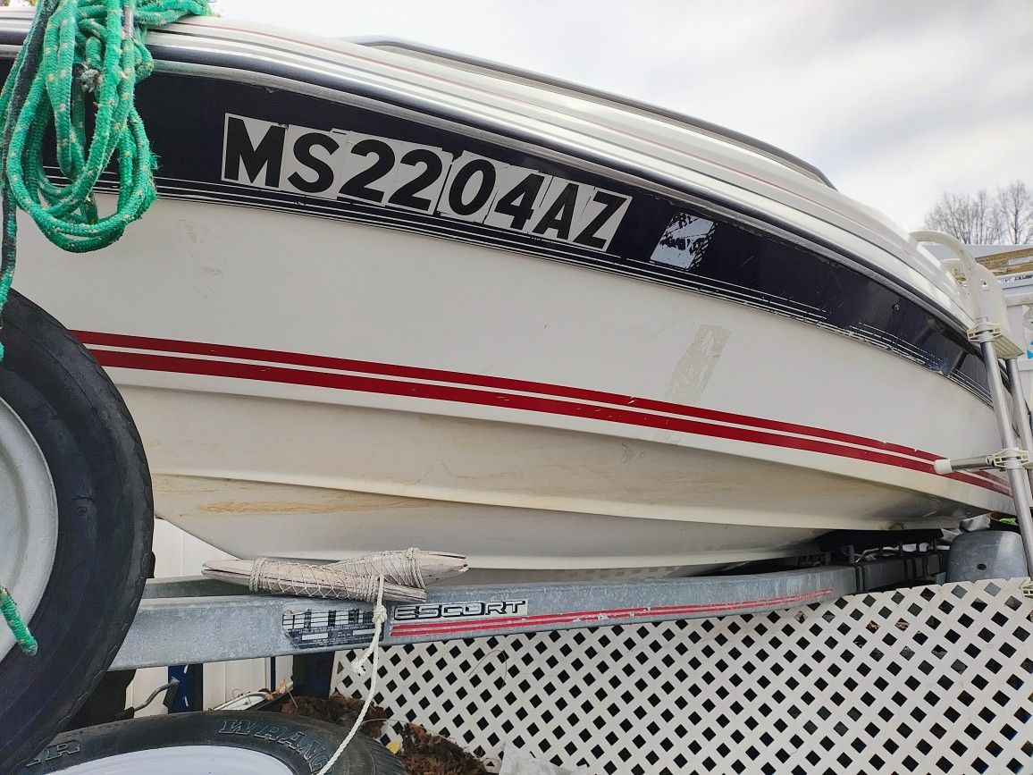 1998 Bayliner Open boat