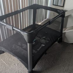 4 Moms Pack n Play