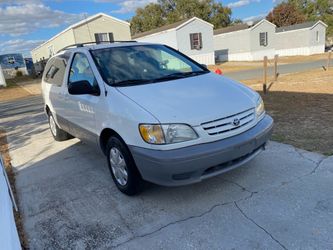 Toyota sienna