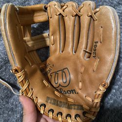Wilson Field Master Baseball Glove