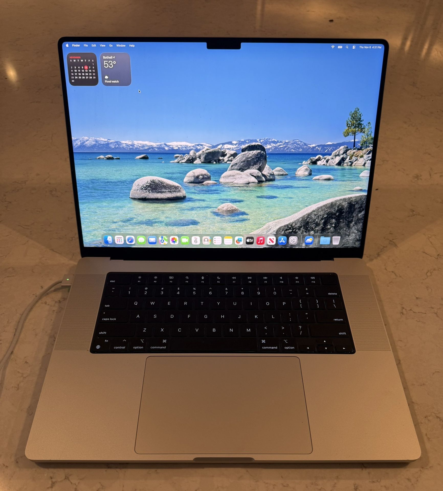 2025 M4Pro MacBook Pro 16” with Apple Warranty
