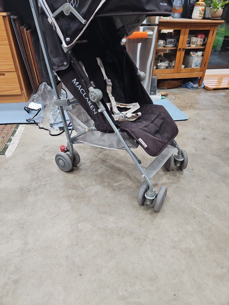 Maclaren Quest Baby Stroller