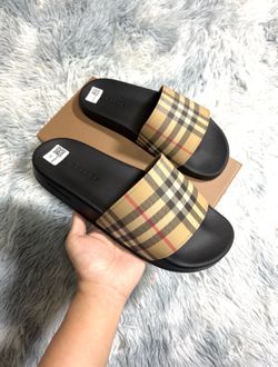 Burberry slides