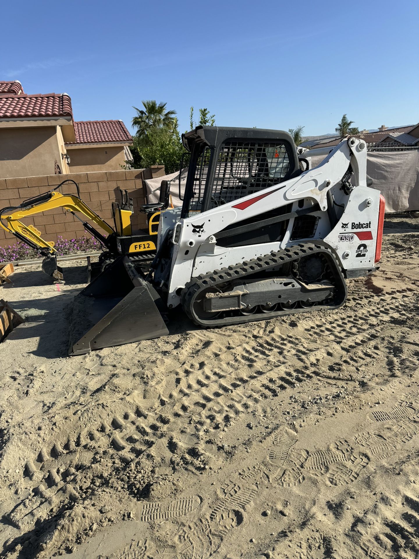 2019 Bobcat T590