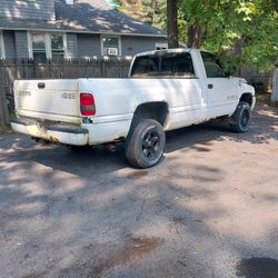 2000 Dodge Ram 1500