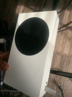 Xbox Series S lightly used