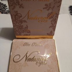 BNIB Two Faced Naturals Palette 
