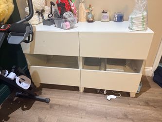 Set of 2 tv unit/ storage table
