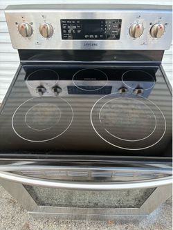 STOVE SAMSUNG 30” Stainless steel