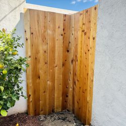 Flat Top Fence Cedar