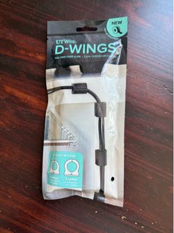 UT Wire D-Wings New In Package 18 Clips Secure Cables