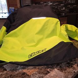 Winter Coat & 509 Helmet 