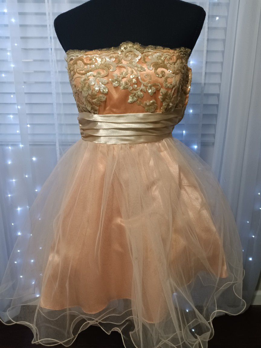 *** Beautiful Prom Dress***