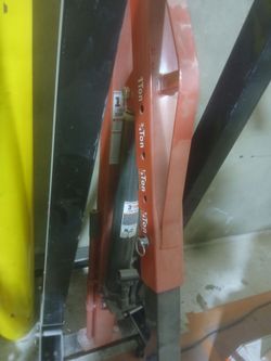 Engine hoist