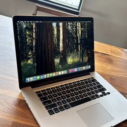 Apple MacBook Pro 15” Retina, I7/16GB/500GB SSD $350