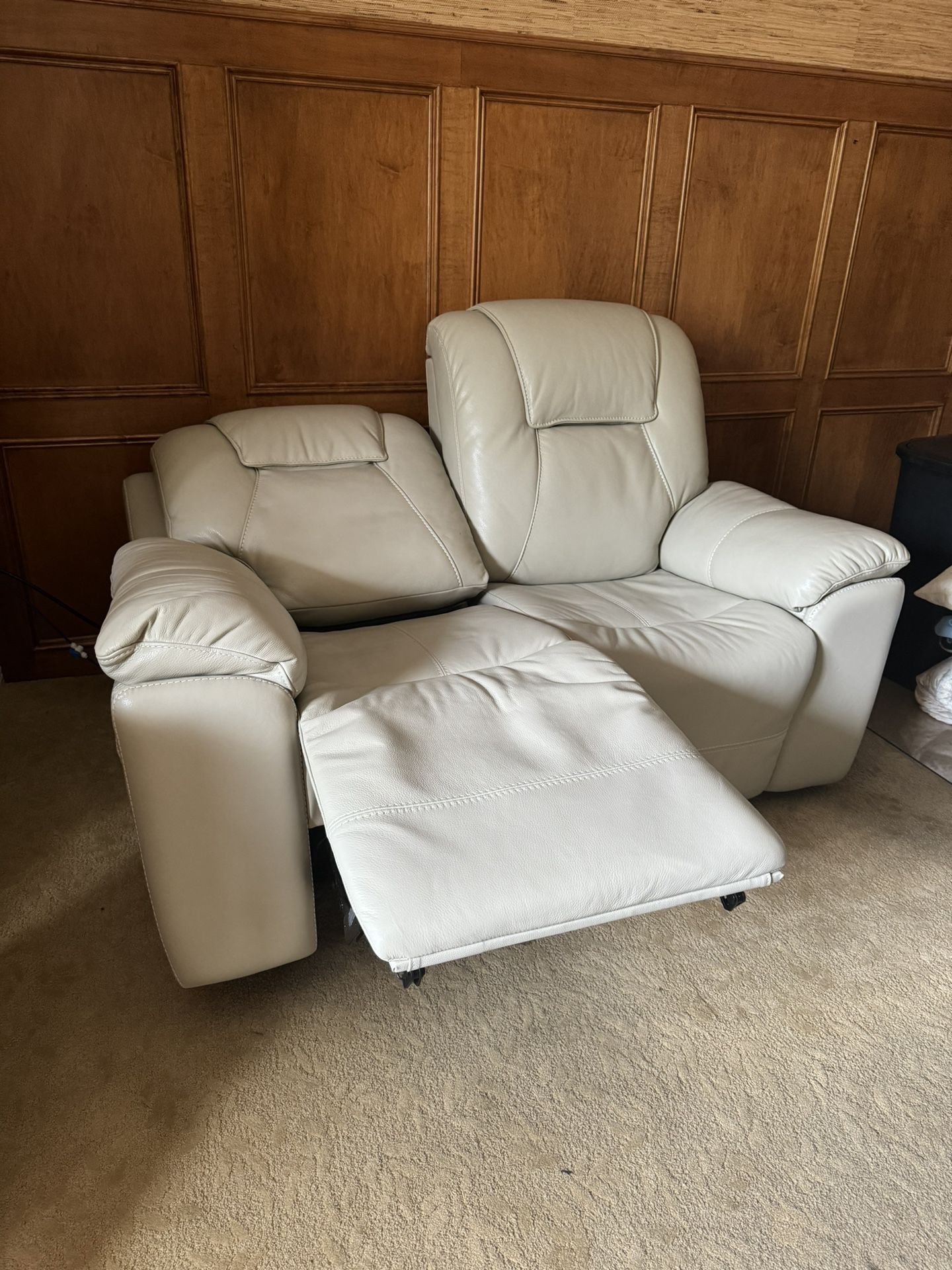 Remote Recliner Chairs 