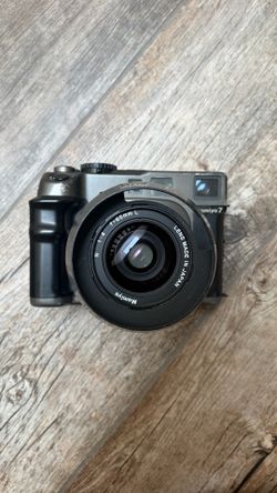 Mamiya 7 kit with 65 mm F4 65mm lens