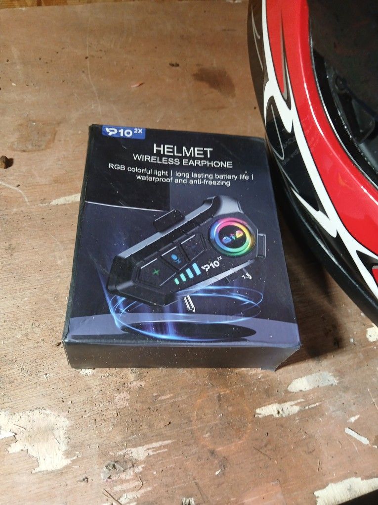 Pretty New Helmet With Wireless Ear Piece