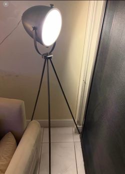 Tripod Spot Light