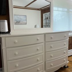 Dresser, White 8 Drawer With Mirror 