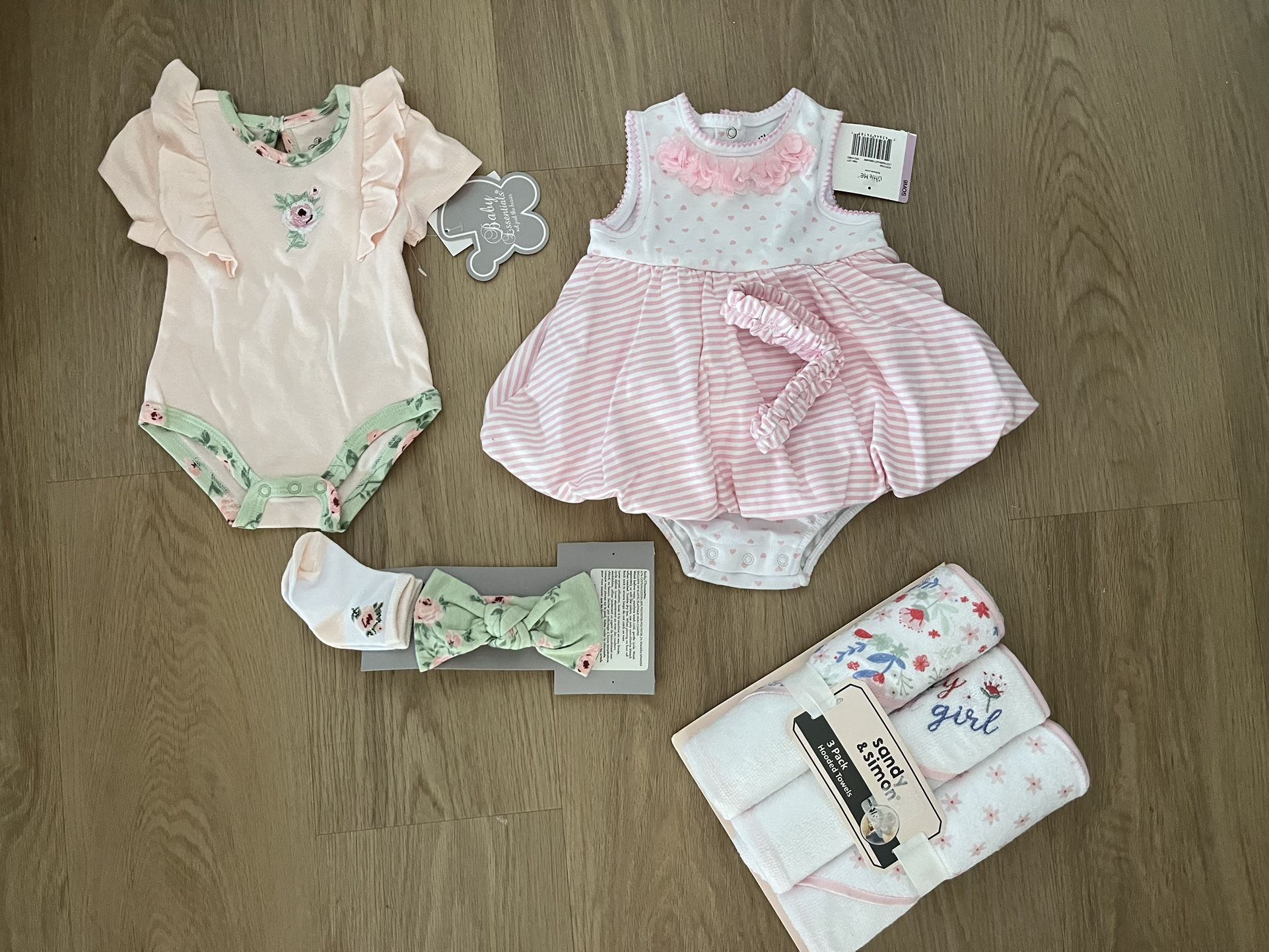 Baby Girl Outfits + 3 Pack Swaddles 